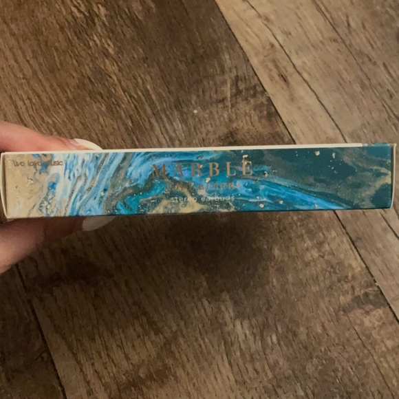 NWT Live Love Music Blue Tie-Dye Marble Stereo Earbuds - Picture 14 of 16